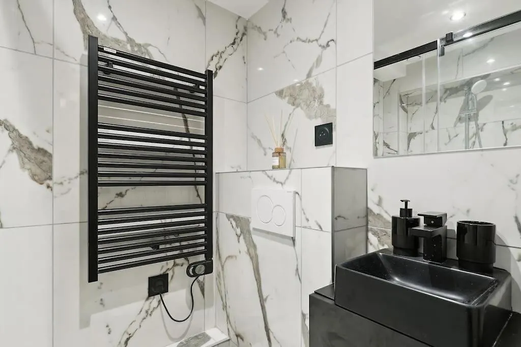 Duplex Quartier Du Louvre 75002 Apartment Paris